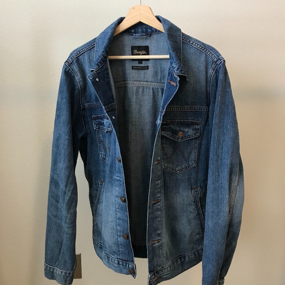 Wrangler Men's Denim Western Jacket (Large)